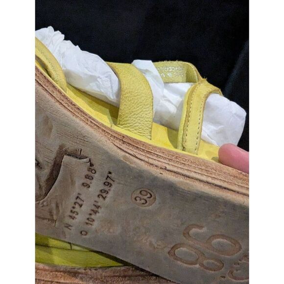 A.S.98 Lobos in Yellow! - Picture 9 of 9